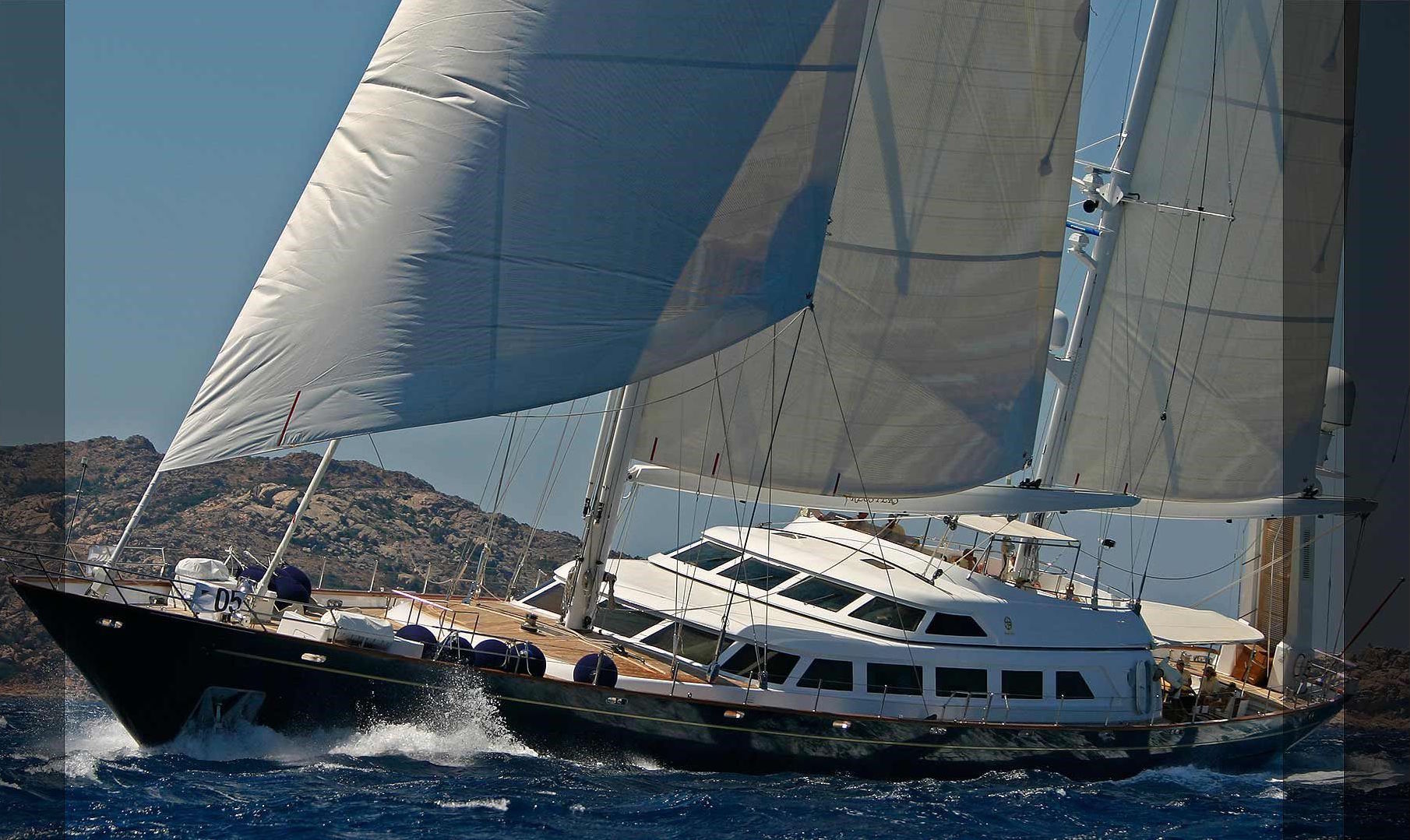 Ellen (ex Ellen V) - Perini Navi - Exterior 00005.jpg
