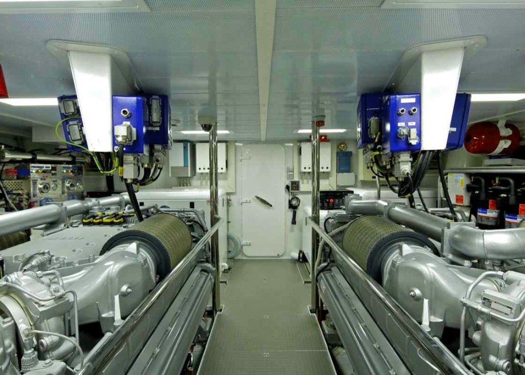 Engine Room 00002.jpg