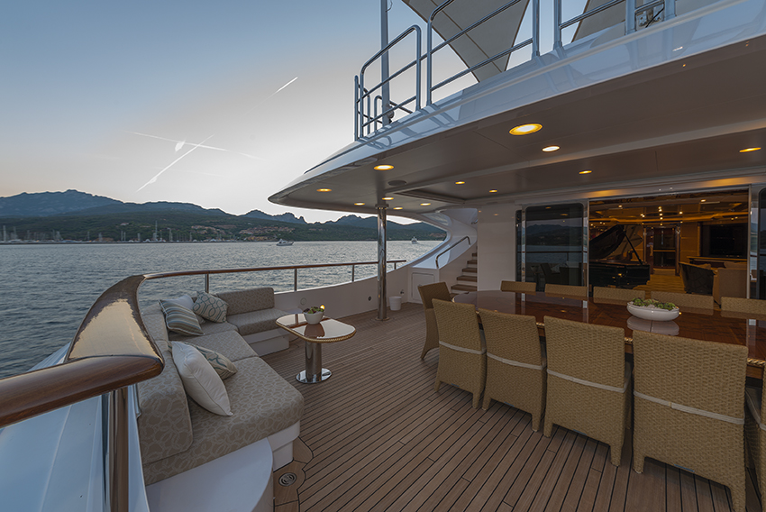 Exterior living spaces 8.jpg