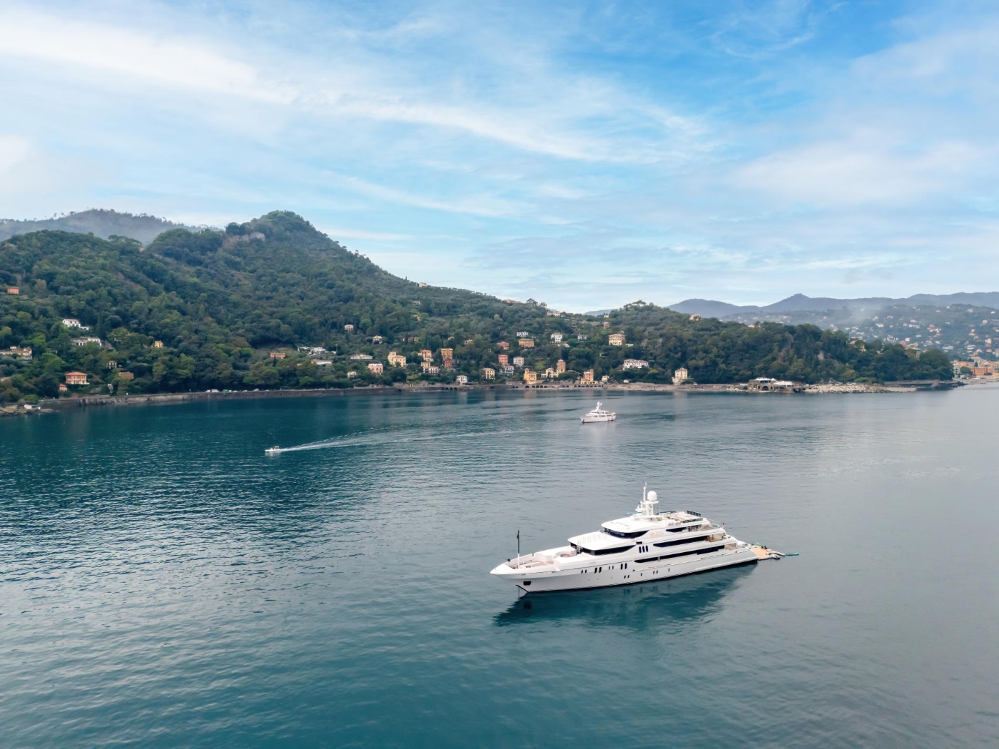 Motor Yacht JOIA THE CROWN JEWEL.jpg