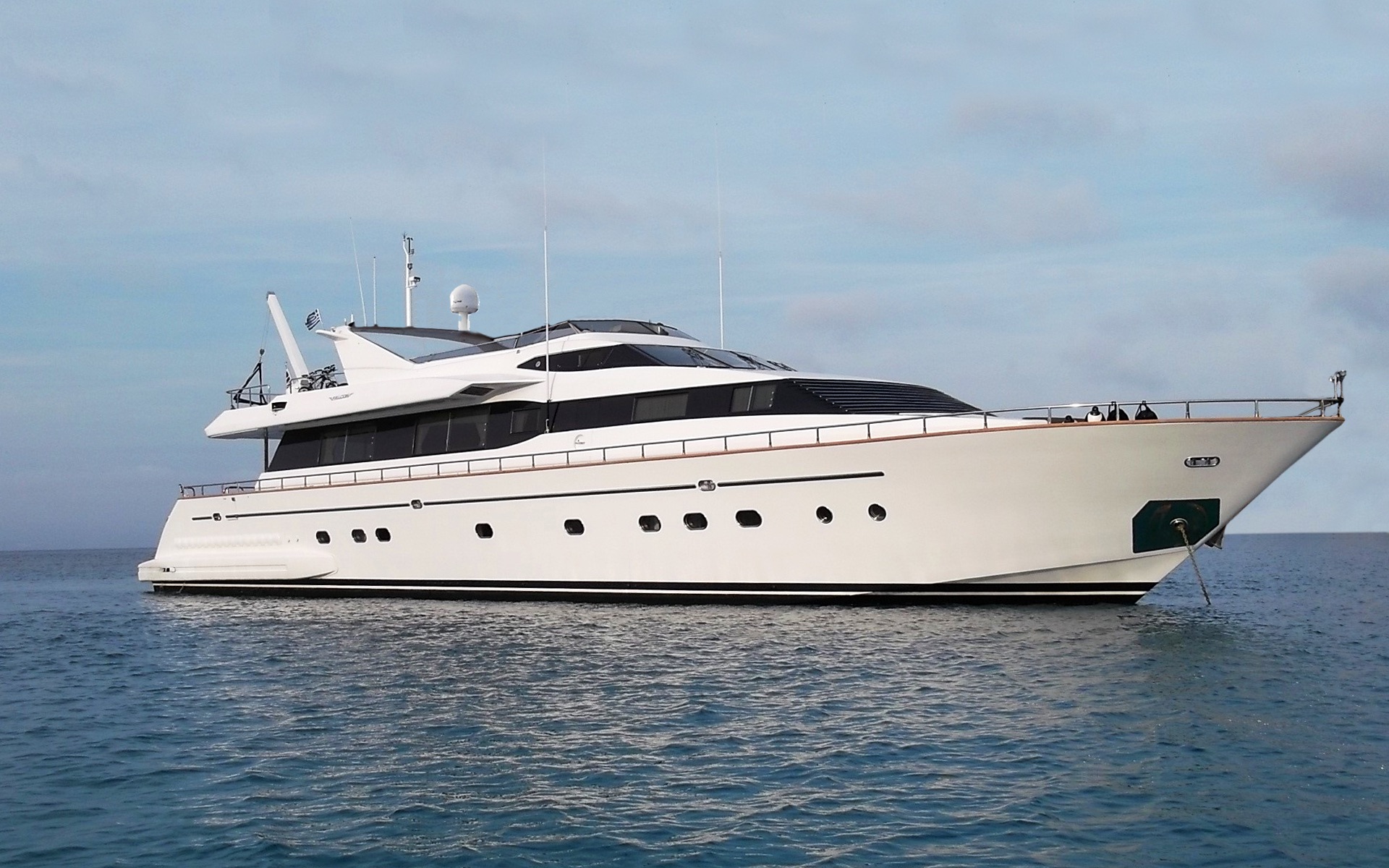 Motor Yacht MARTINA - Main.jpg