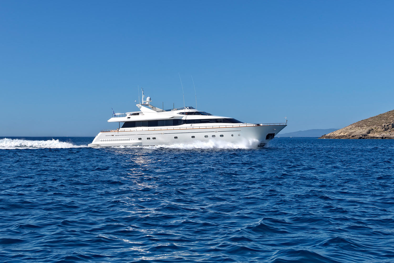 Motor Yacht MARTINA by falcon - Main.jpg