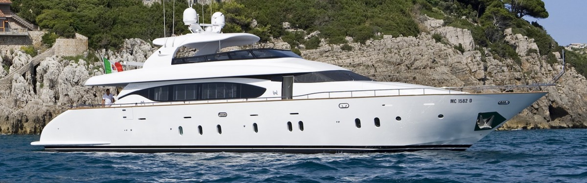 NIKCA YAcht.jpg