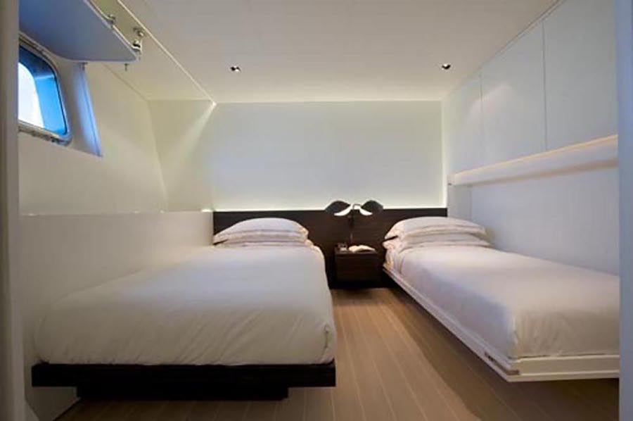 Perini-Navi-50-Baracuda-Valletta-Twin-Cabin12.jpg