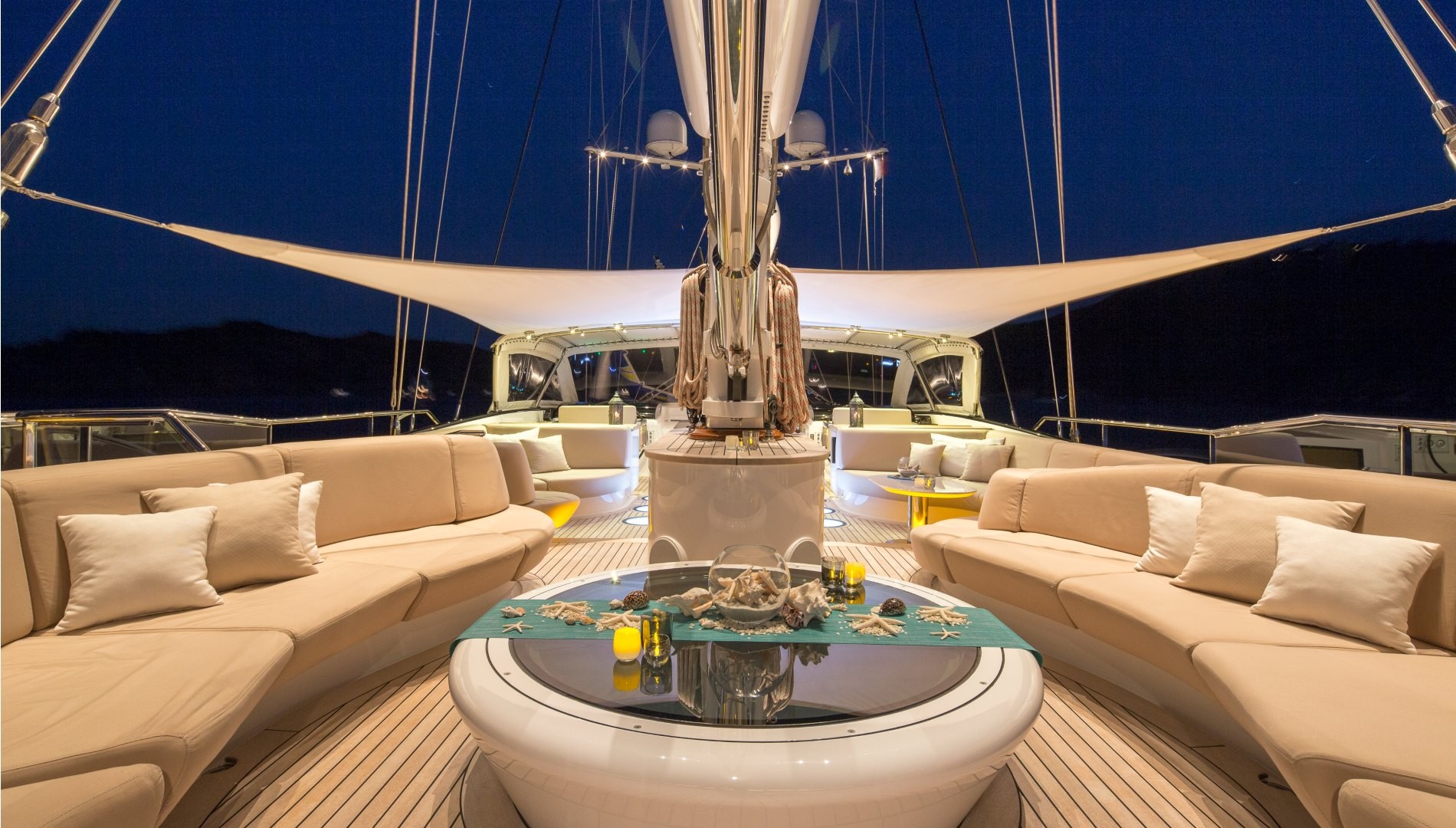 Yacht PANTHALASSA by Perini Navi - Evening.jpg