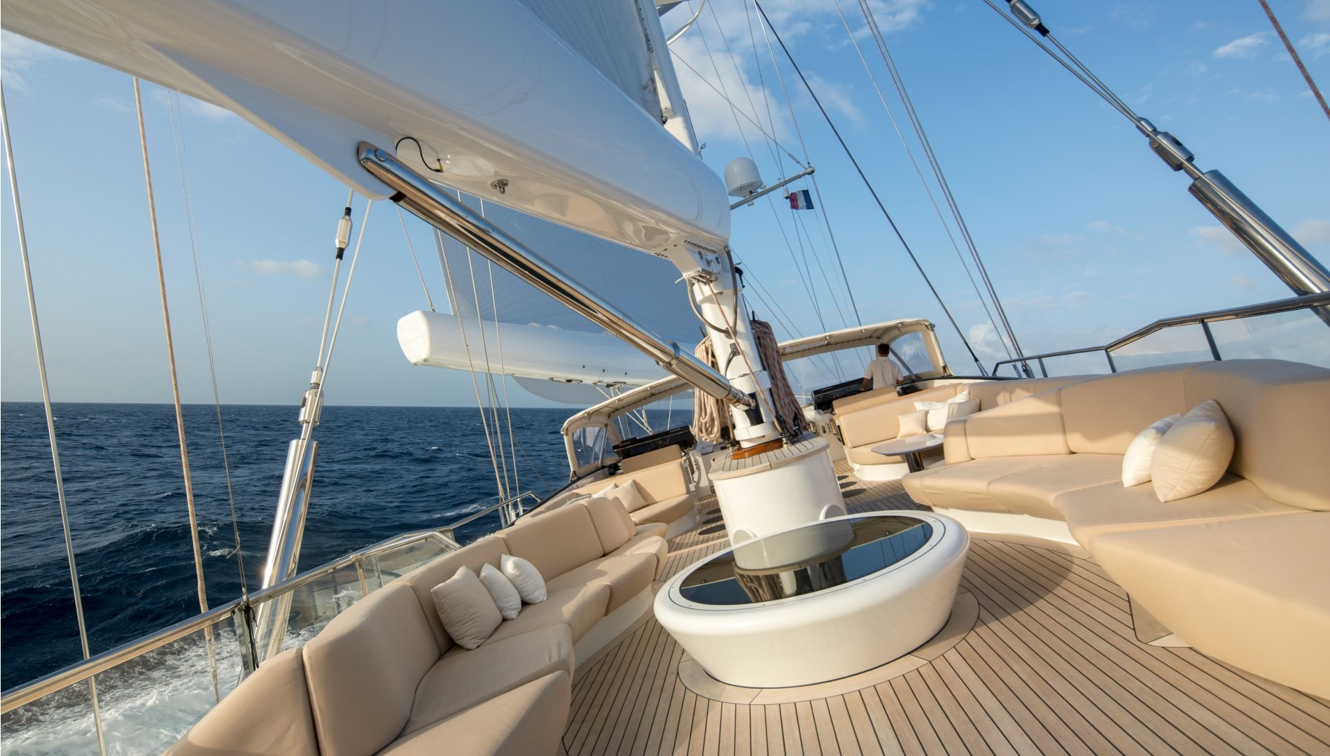 Yacht PANTHALASSA by Perini Navi - sailing.jpg