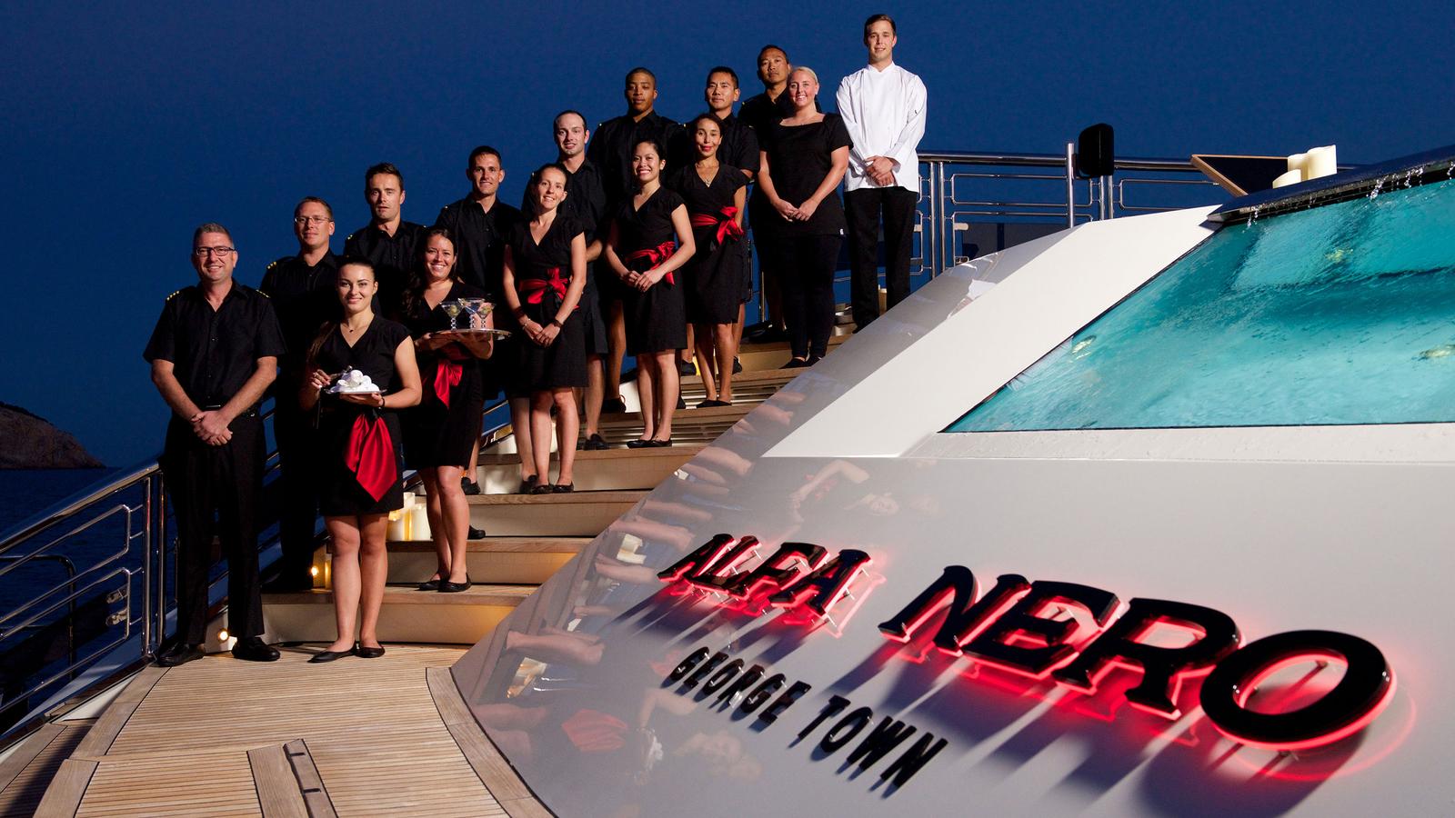 alfa-nero-oceanco-crew.jpg
