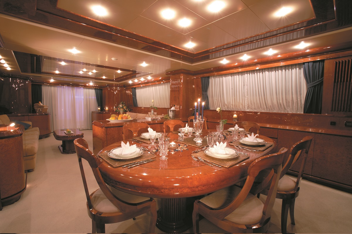 interior dining.jpg