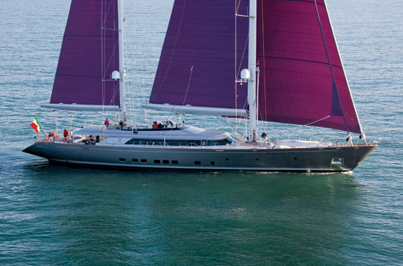 perini-navi-baracuda.jpg