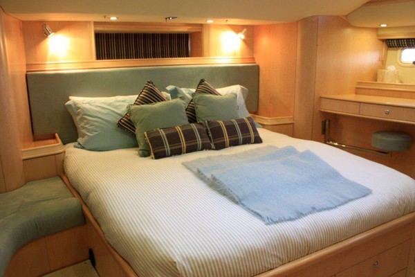 [20m-Yacht-MORE-MAGIC]-6249-177.jpg