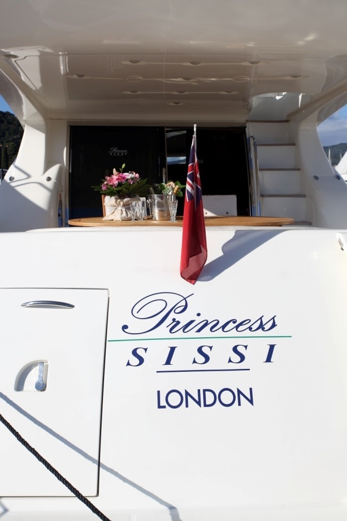 [21m-Yacht-PRINCESS-SISSI]-6509-147.jpg