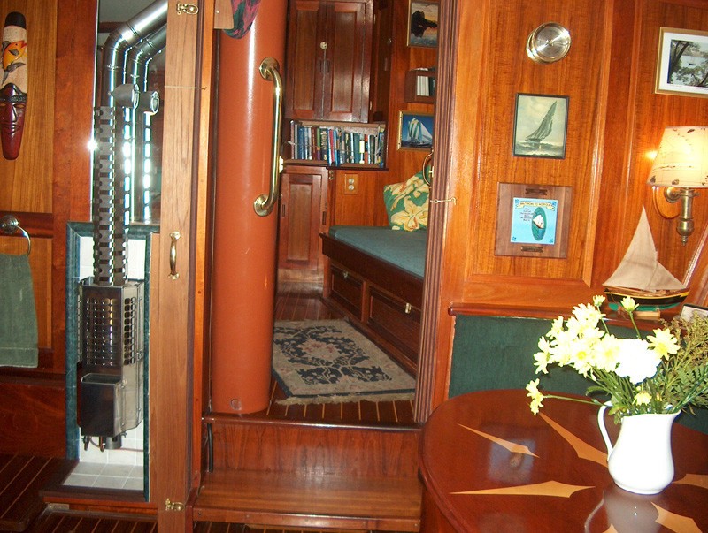[22m-Yacht-BONNIE-LYNN]-6254-168.jpg