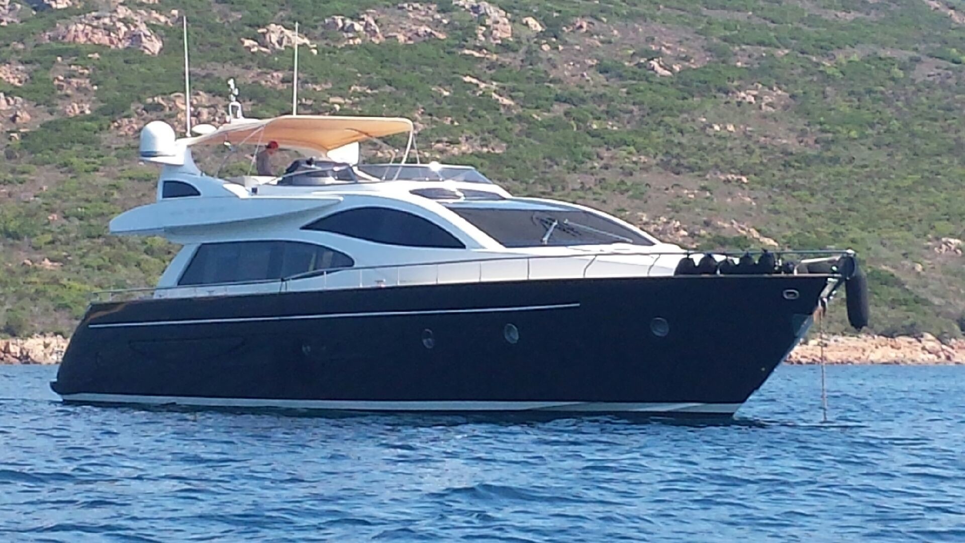 [23m-Yacht-DOLCE-MIA]-6906-21.jpg
