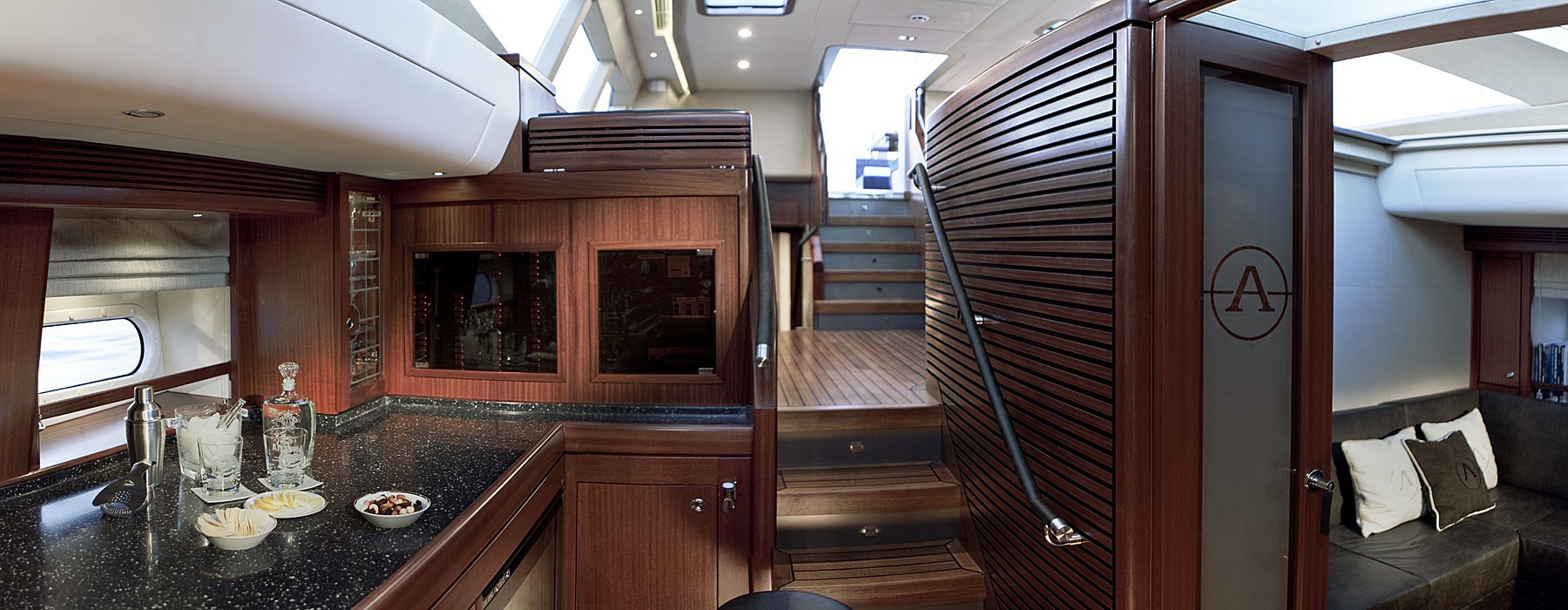 [24m-Yacht-AIYANA]-6055-23.jpg