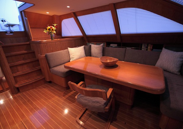 [24m-Yacht-CLEVELANDER]-6176-29.jpg