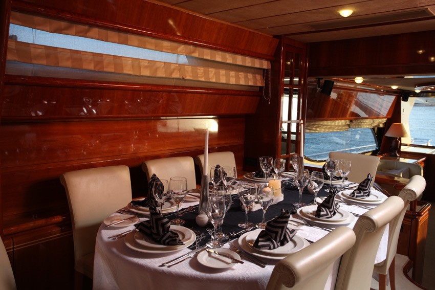 [24m-Yacht-KENTAVROS-II]-6955-123.jpg