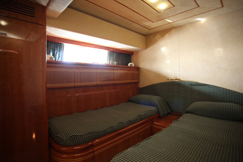[24m-Yacht-KENTAVROS-II]-6955-218.jpg