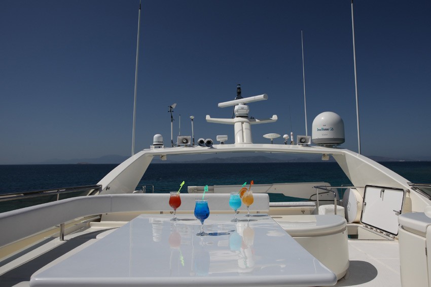 [24m-Yacht-KENTAVROS-II]-6955-28.jpg