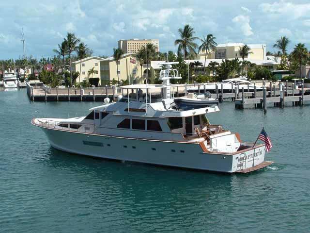 [25m-Yacht-CAPTIVATOR]-6857-159.jpg