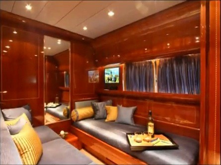 [27m-Yacht-QUINCY-C]-6239-128.jpg