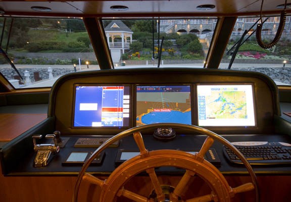[27m-Yacht-TRILOGY]-6872-215.jpg