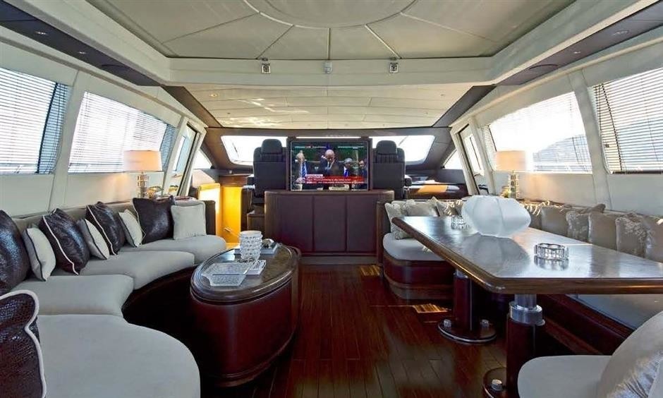 [28m-Yacht-BEAR-MARKET]-6812-137.jpg