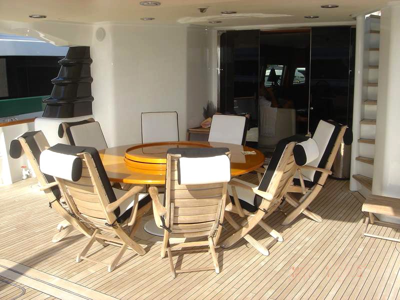 [30m-Yacht-WAVELENGTH]-651-170.jpg
