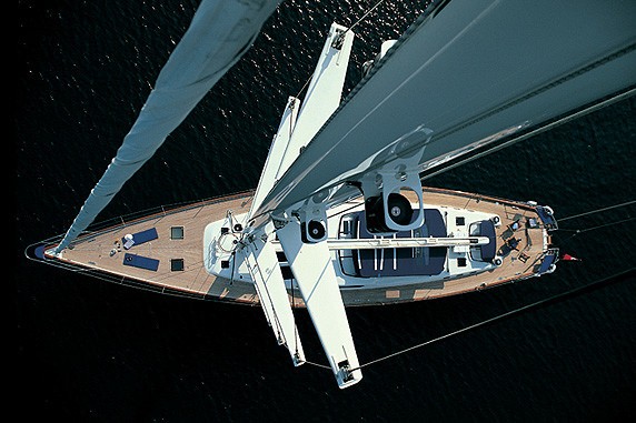 [30m-Yacht-WAVELENGTH]-651-75.jpg