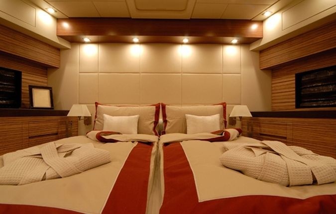 [31m-Yacht-ALEON]-6751-50.jpg