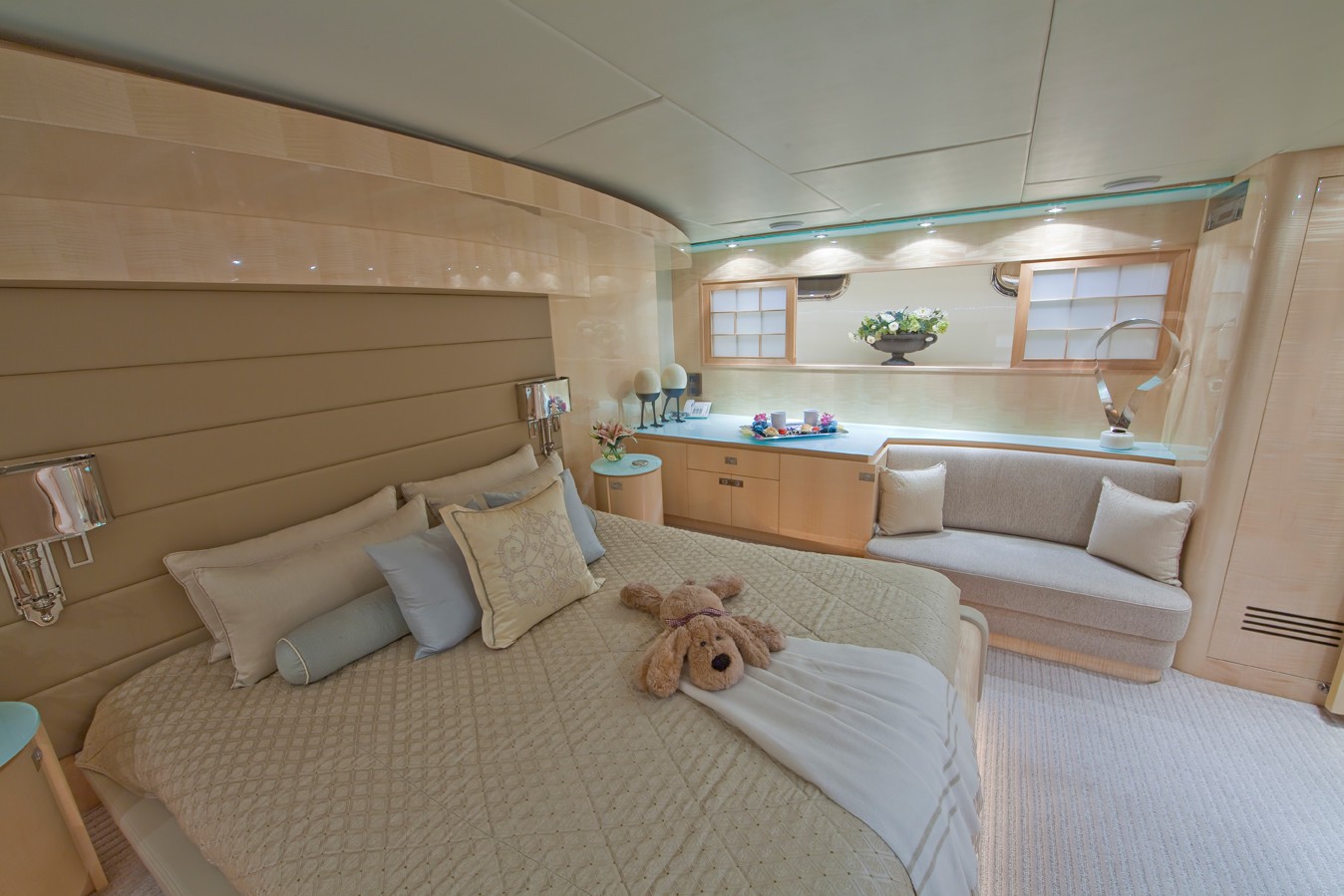 [31m-Yacht-DIAMOND-GIRL]-6181-24.jpg