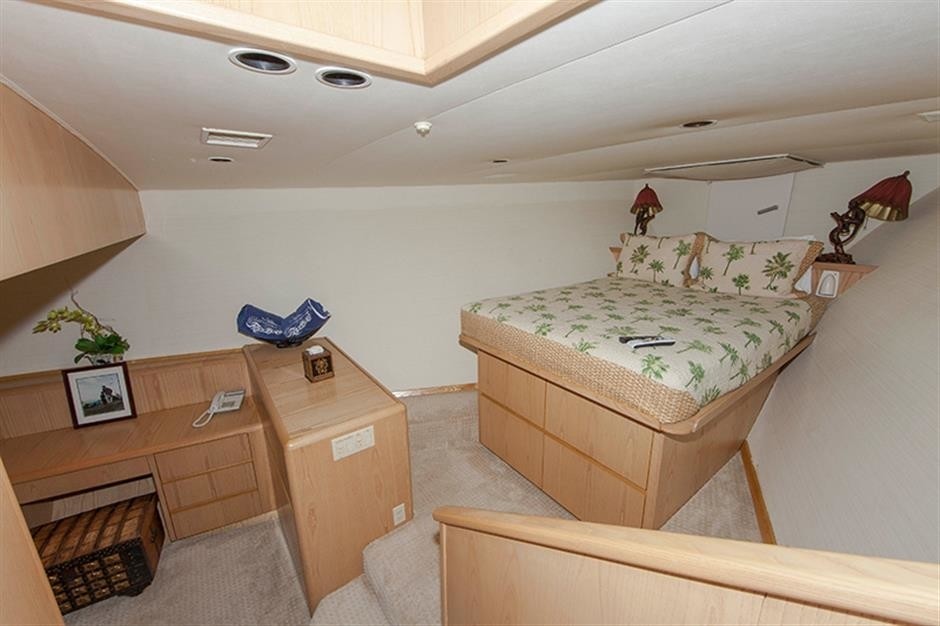 [32m-Yacht-FREE-BIRD]-6659-165.jpg