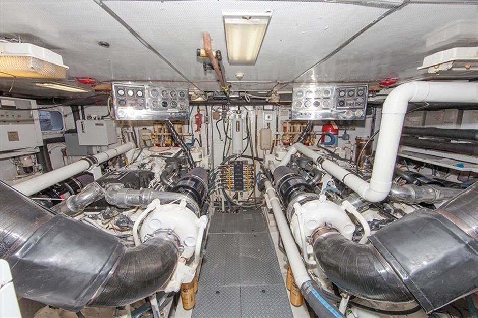 [32m-Yacht-FREE-BIRD]-6659-92.jpg