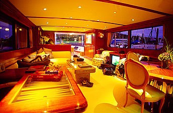 [33m-Yacht-HUNTRESS]-619-128.jpg