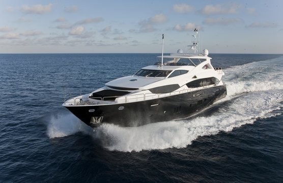 [34m-Yacht-BLACK-AND-WHITE]-6122-217.jpg