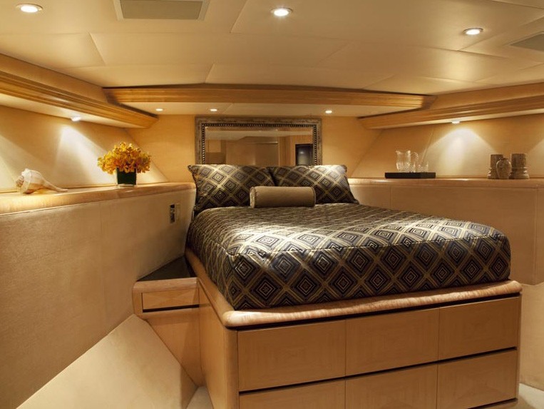 [34m-Yacht-LADY-SHARON-GALE]-6059-132.jpg