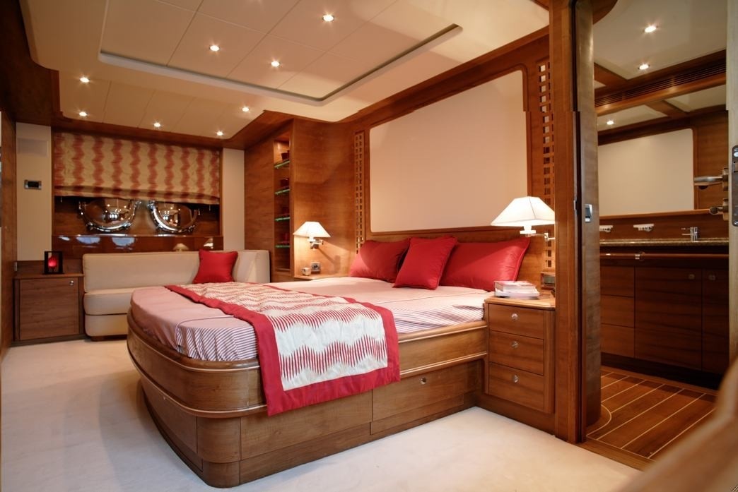 [35m-Yacht-LADY-EMMA]-6034-130.jpg