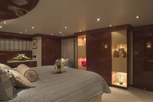 [35m-Yacht-MISSY-B-II]-6265-177.jpg