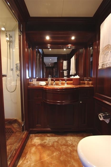 [36m-Yacht-ANDIAMO]-6195-98.jpg