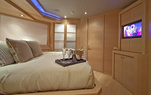 [36m-Yacht-ESCAPE-II]-6395-142.jpg