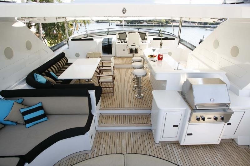 [36m-Yacht-OCEAN-CLUB]-6101-177.jpg