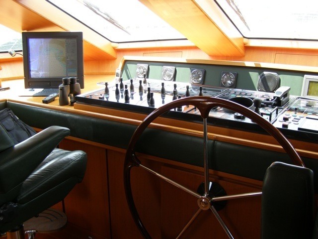 [36m-Yacht-PARADIS]-6028-156.jpg