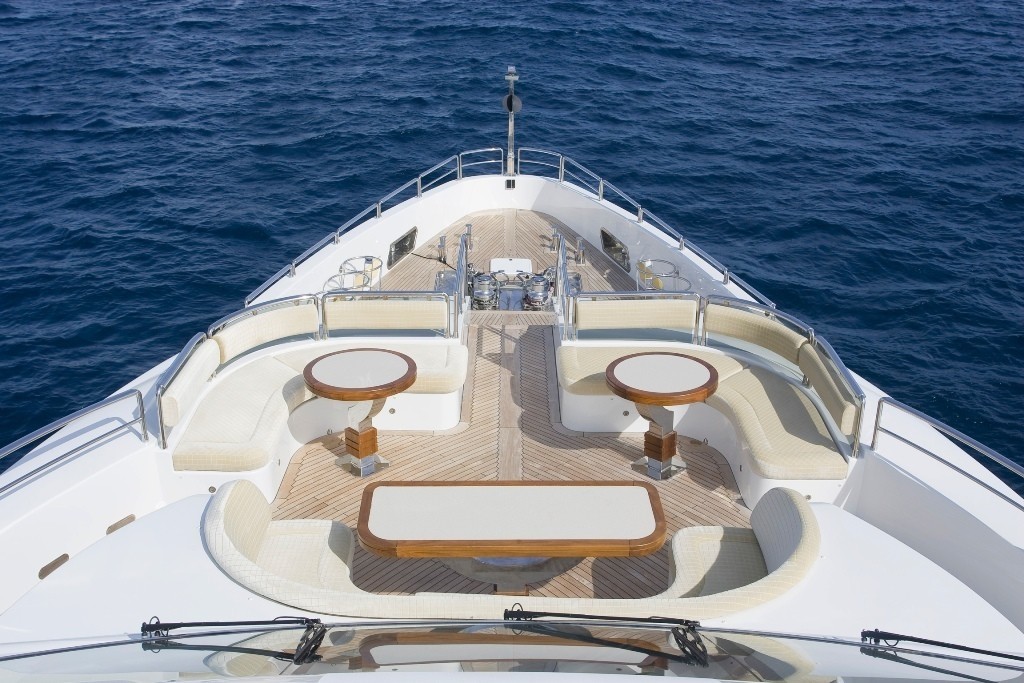 [38m-Yacht-GRENADINES-III]-6119-85.jpg