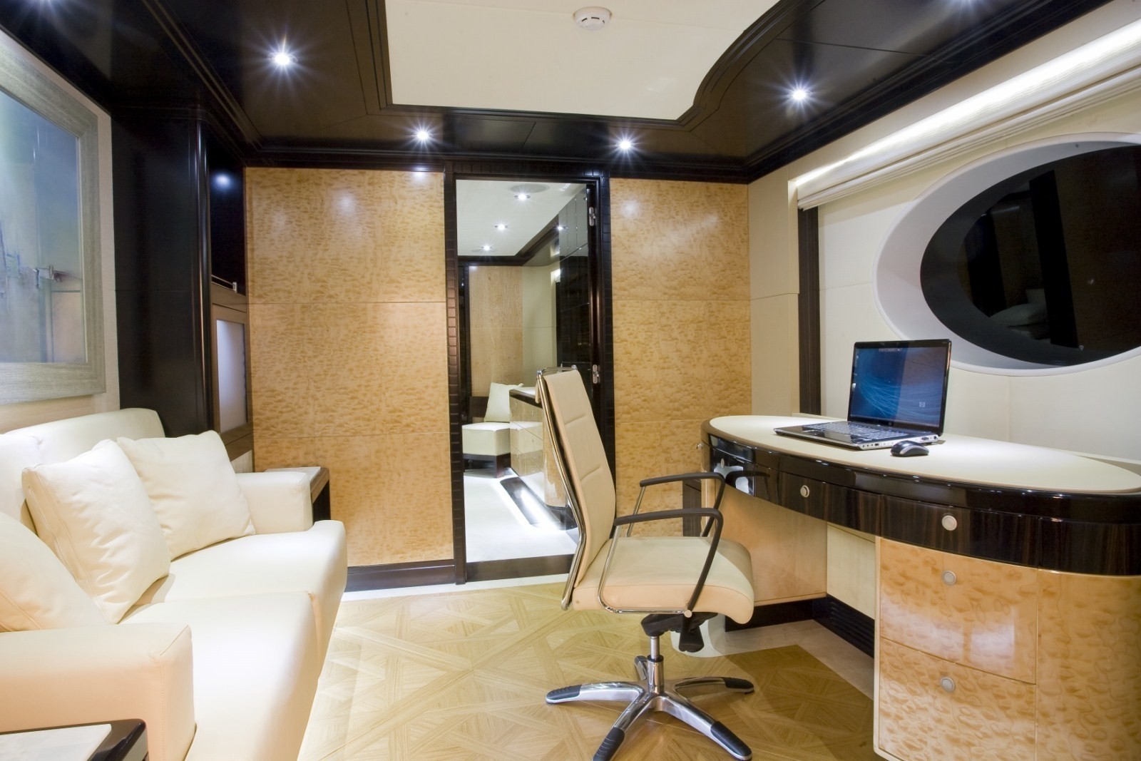 [38m-Yacht-GRENADINES-III]-6119-97.jpg