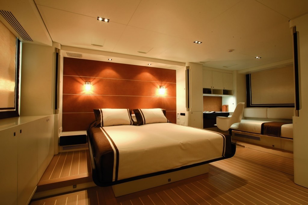 [38m-Yacht-P2]-6174-130.jpg