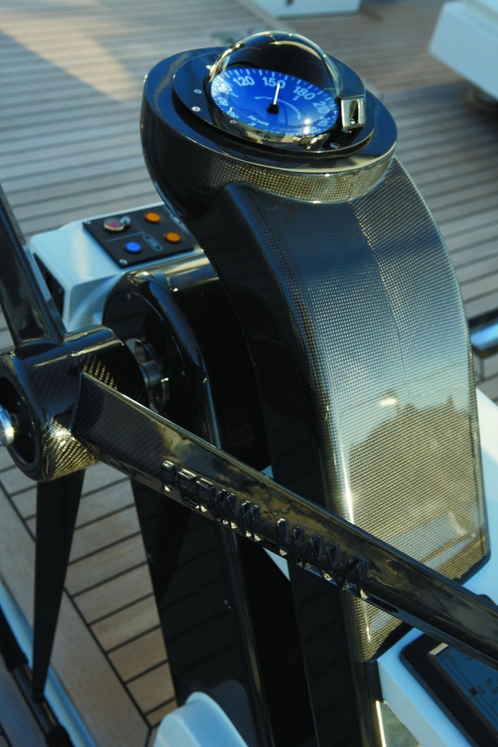 [38m-Yacht-P2]-6174-23.jpg