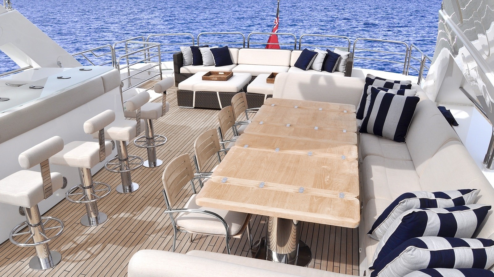 [40m-Yacht-CHIQUI]-6396-115.jpg