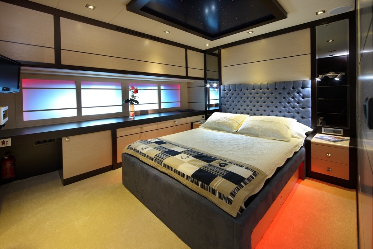 [42m-Yacht-PERLA-DEL-MARE]-6179-156.jpg