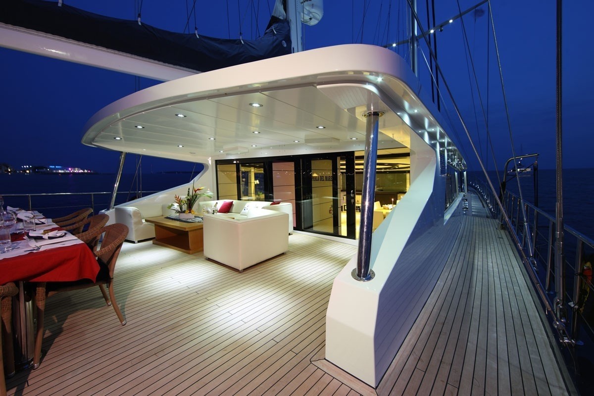 [42m-Yacht-PERLA-DEL-MARE]-6179-219.jpg
