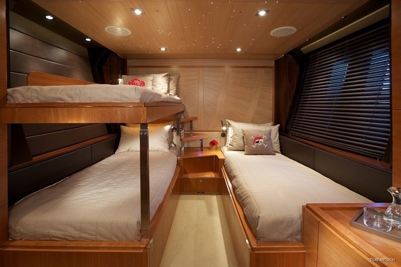 [42m-Yacht-SARISSA]-6328-28.jpg