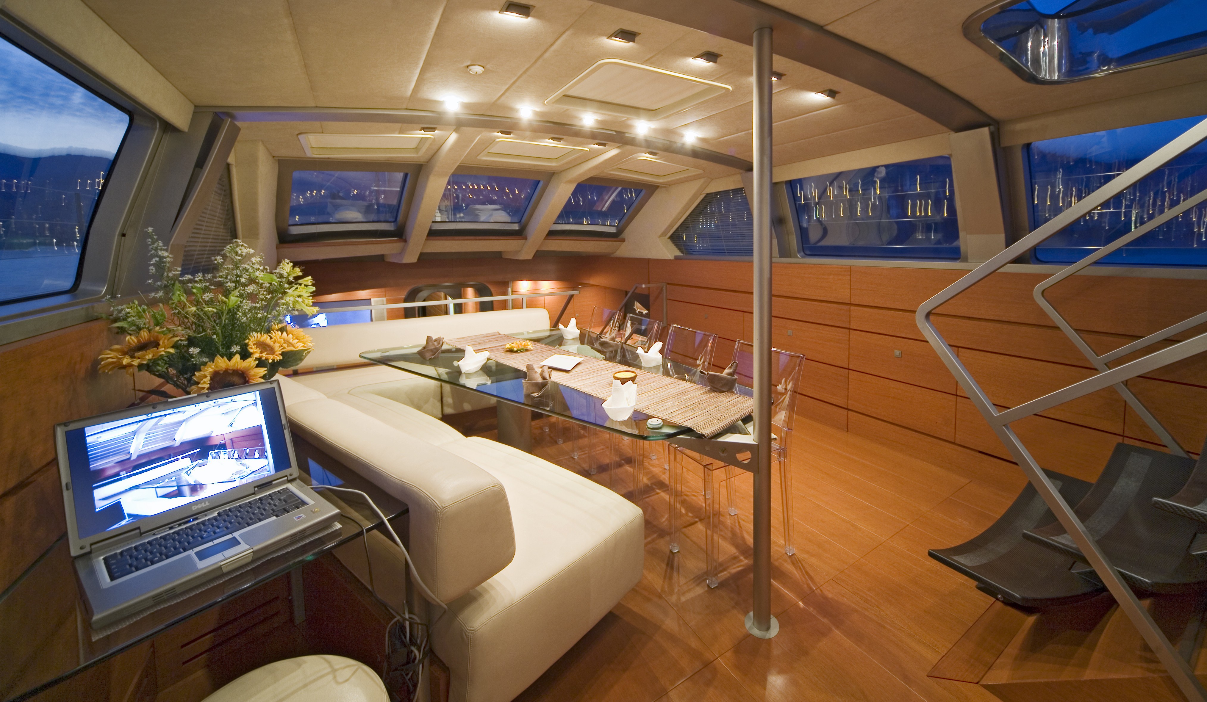 [42m-Yacht-YAMAKAY]-6734-104.jpg